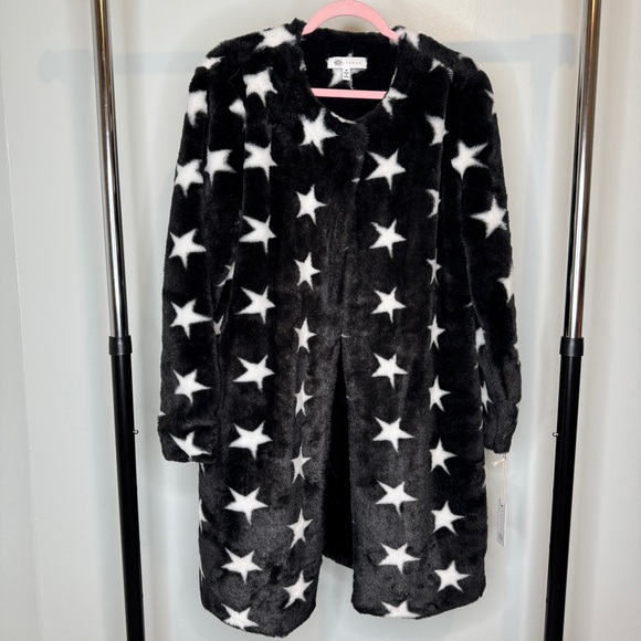 Fever • NWT Star Print Faux Fur Coat - Picture 3 of 6
